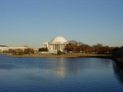 Jefferson Memorial over Tidal Basin (pan 3)<br>Location: <a href="https://www.google.com/maps/search/?api=1&query=38.88018,-77.04025" target="_new">Tidal Basin</a>